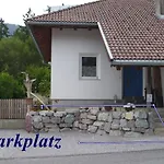 Haus Ruth *