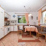 Haus Ruth *